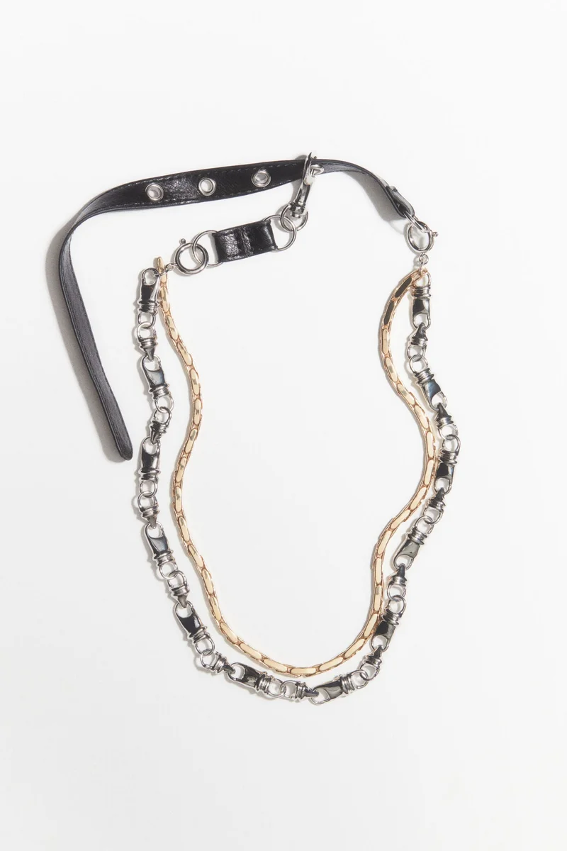 اتش اند ام قلادة بسلسلتين